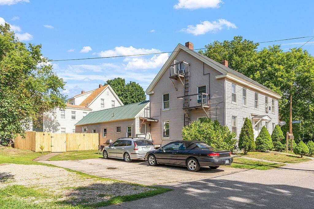 New!! Lovely Unit W/ Private Hot Tub And Patio! Laconia Exterior photo